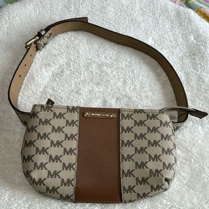 Michael Kors fanny pack